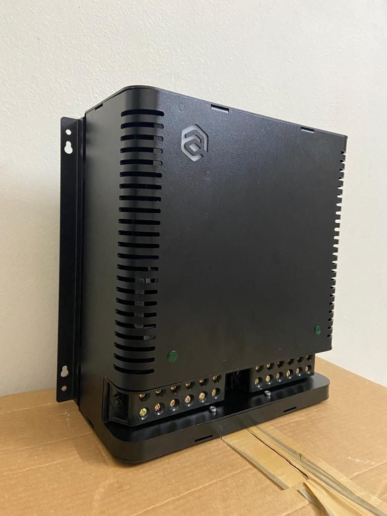 CS control device close-up